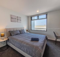 Stawealth Westside Apartments - Surfers Paradise Gold Coast