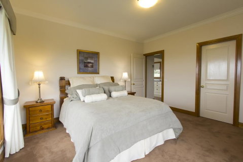 Stay Bathurst - Surfers Paradise Gold Coast 0