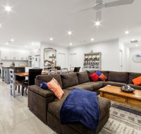 StayCentral - Rosanna Luxurious Mansion - Surfers Paradise Gold Coast