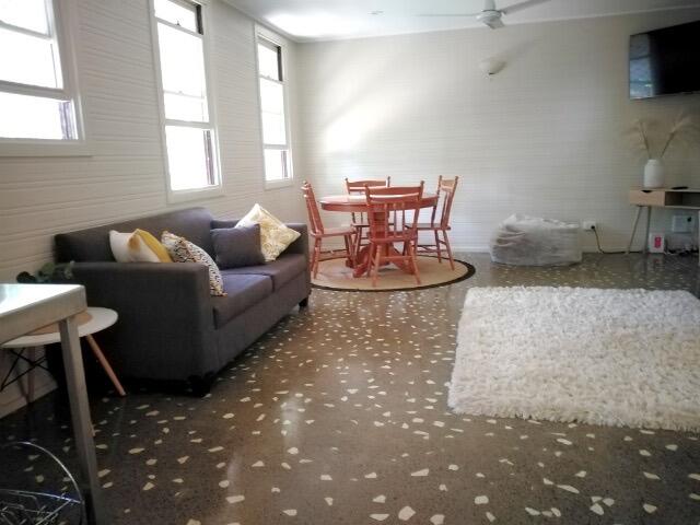 Rowes Bay QLD Surfers Paradise Gold Coast