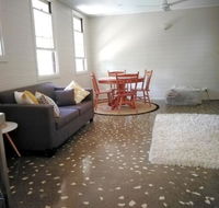 Stranded Nowhere to Stay Sanitised Apartment Sleeps 4 Netflix Wifi Pool - Surfers Paradise Gold Coast