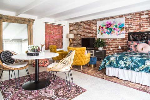 Studio36 - Surfers Paradise Gold Coast 1