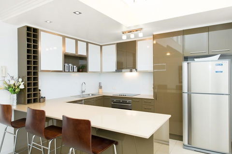 Stunning Surfside Apartment - Boyd St, Woorim - Surfers Paradise Gold Coast 3