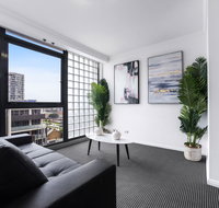 Stylish and Spacious Apt with Double living room - Surfers Paradise Gold Coast