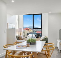 Stylish Townhouse - Surfers Paradise Gold Coast