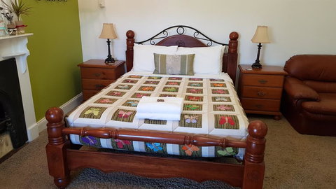 Suites On Avon - Surfers Paradise Gold Coast 1