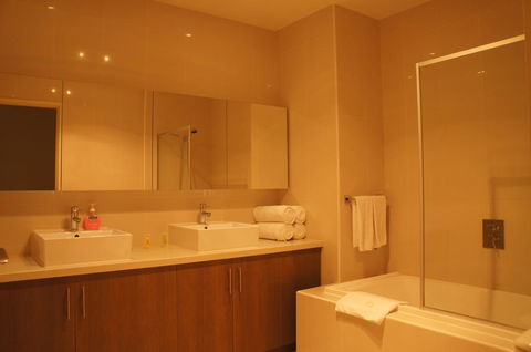 Summer Inn Holiday Apartments - Surfers Paradise Gold Coast 3
