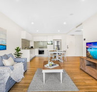 Sun Drenched Apartment in the Heart of Surfers - Surfers Paradise Gold Coast