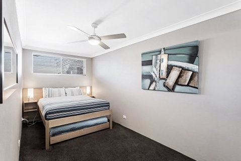 Sundeck, Unit 8/51 Ronald Avenue - Surfers Paradise Gold Coast 1