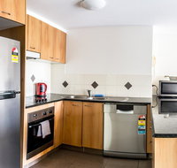 Sunset Island Resort - Surfers Paradise Gold Coast