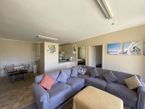 Surf Beach Sanctuary - Surfers Paradise Gold Coast 1