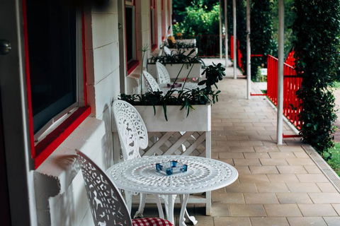 Tall Trees Motel Mountain Retreat - Surfers Paradise Gold Coast 2