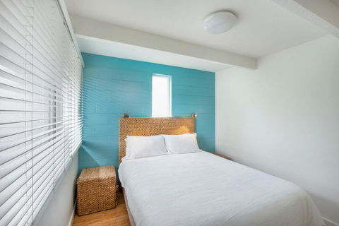 Tallwood Ave 77 Mollymook - Surfers Paradise Gold Coast 3