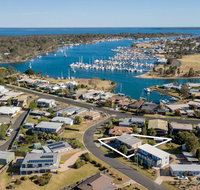 Tanjil - A stroll from the water in Paynesville - Surfers Paradise Gold Coast