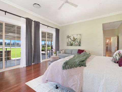 Terara Riverview Estate - Surfers Paradise Gold Coast 3