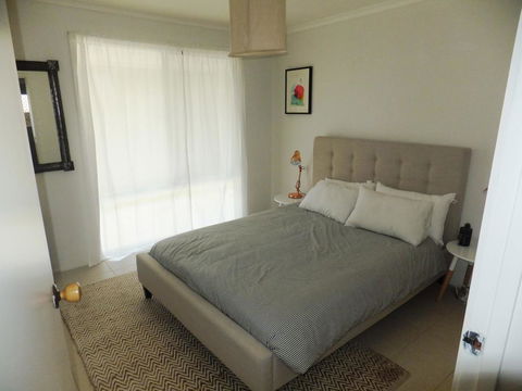 TERRIFIC ON TAMARA CRESCENT - Surfers Paradise Gold Coast 1