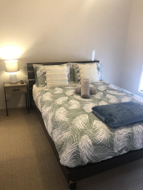 The Baltimore - Family Home Getaway - Surfers Paradise Gold Coast 3