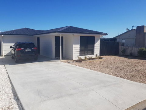 The Baltimore - Family Home Getaway - Surfers Paradise Gold Coast 1