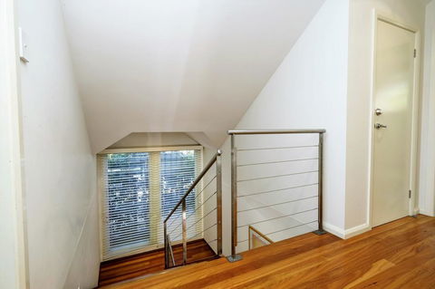 THE BEACH HOUSE - Surfers Paradise Gold Coast 1