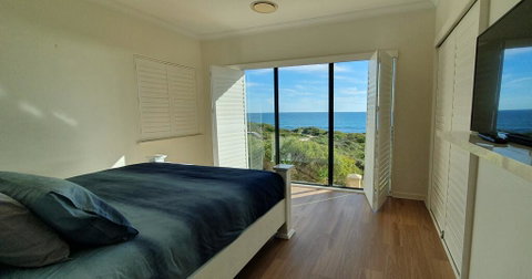 The Beach House - Port Bouvard - Surfers Paradise Gold Coast 2