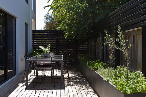 Pearl Hawley Beach - Surfers Paradise Gold Coast 25