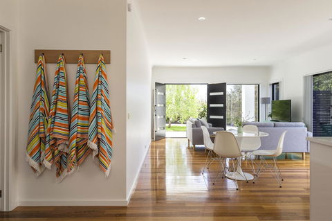 Pearl Hawley Beach - Surfers Paradise Gold Coast 23