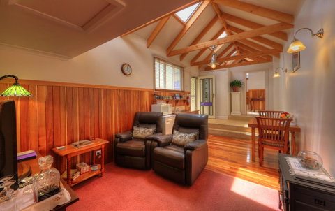 Ellie\'s Cottages - Surfers Paradise Gold Coast 10