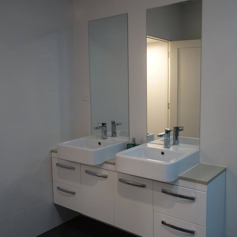 Patersonia Cottage - Surfers Paradise Gold Coast 6