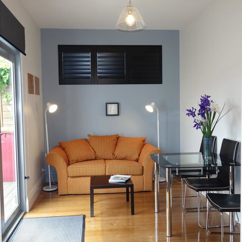 Patersonia Cottage - Surfers Paradise Gold Coast 2