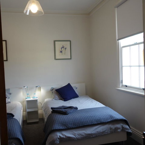 Patersonia Cottage - Surfers Paradise Gold Coast 9