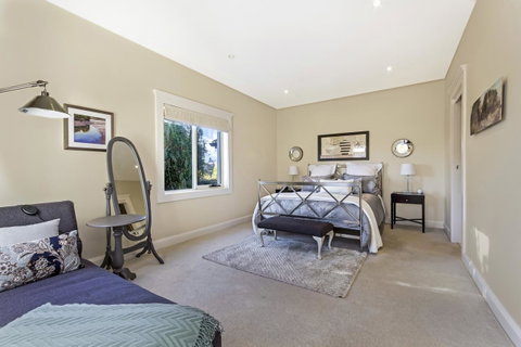 Topiary Haven - Surfers Paradise Gold Coast 2