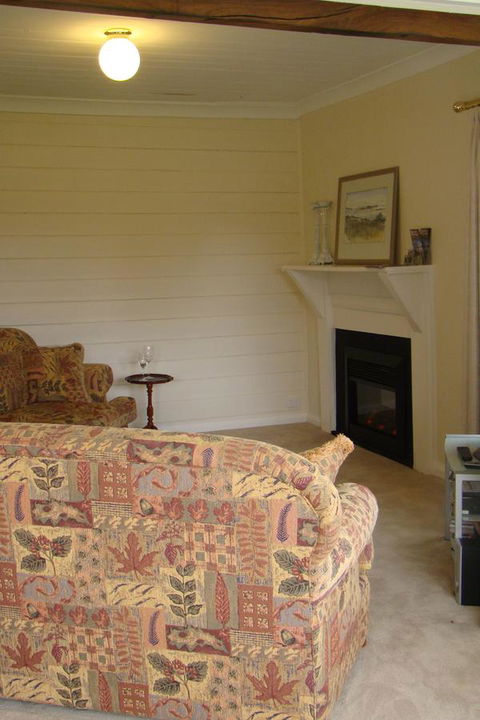 Buttons Cottage For Canyon & Rain Forest Walks With In House Dining - Surfers Paradise Gold Coast 6