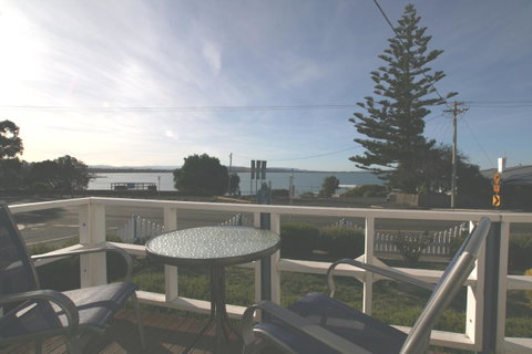 Freycinet Waters - Surfers Paradise Gold Coast 29