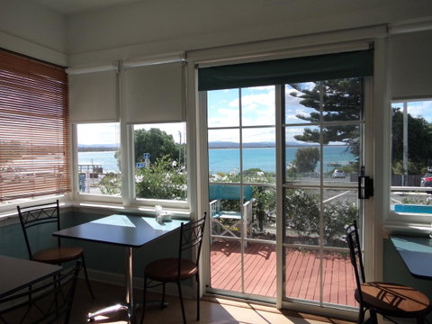 Freycinet Waters - Surfers Paradise Gold Coast 11