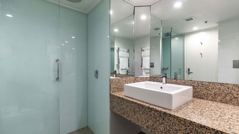 Hotel Grand Chancellor Hobart - Surfers Paradise Gold Coast 4