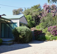 Hazards Beach House - Surfers Paradise Gold Coast
