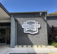 Risdon Brook Hotel - Surfers Paradise Gold Coast