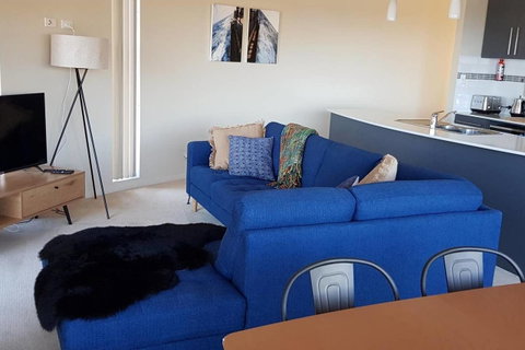 Bicheno Views On Douglas - Surfers Paradise Gold Coast 15