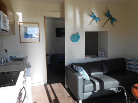 Tidelines Of Bicheno - Surfers Paradise Gold Coast 20