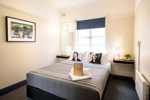 Alabama Hotel Hobart - Surfers Paradise Gold Coast 22