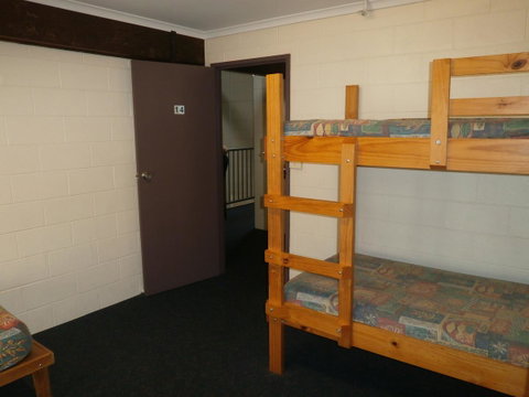 Launceston Backpackers - Surfers Paradise Gold Coast 34