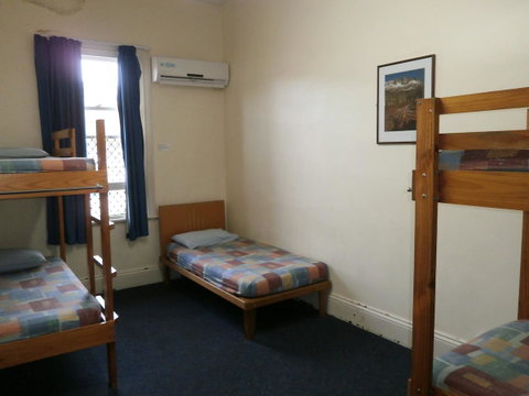 Launceston Backpackers - Surfers Paradise Gold Coast 31