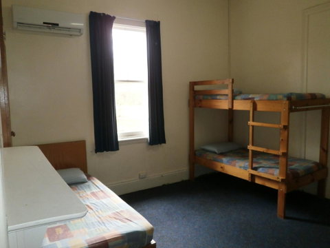 Launceston Backpackers - Surfers Paradise Gold Coast 32