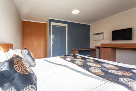Black Buffalo - Surfers Paradise Gold Coast 3