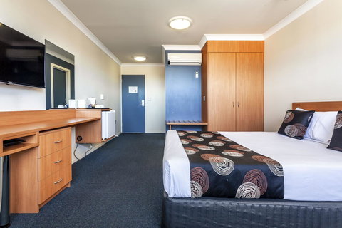 Black Buffalo - Surfers Paradise Gold Coast 4