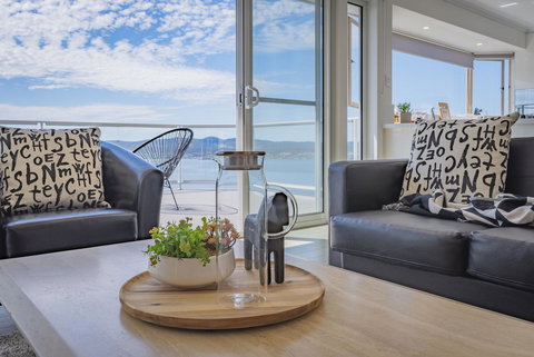 Nature & Relax House, Panoramic Sea View, Free Parking 37 - Surfers Paradise Gold Coast 23