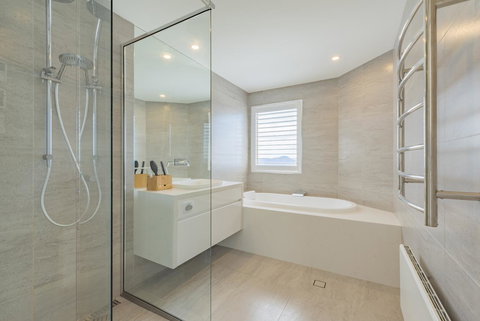 Nature & Relax House, Panoramic Sea View, Free Parking 37 - Surfers Paradise Gold Coast 5