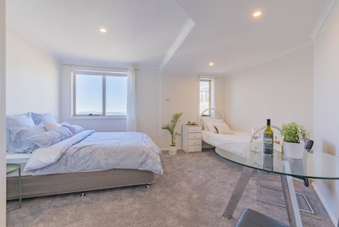 Nature & Relax House, Panoramic Sea View, Free Parking 37 - Surfers Paradise Gold Coast 16