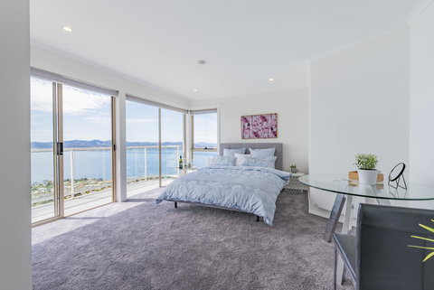 Nature & Relax House, Panoramic Sea View, Free Parking 37 - Surfers Paradise Gold Coast 32