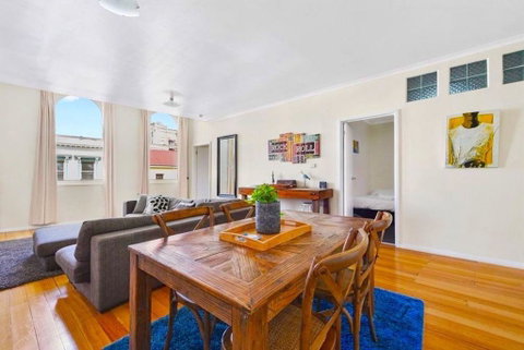 Launceston CBD Abode - Surfers Paradise Gold Coast 0